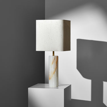 Proud Tablelamp White